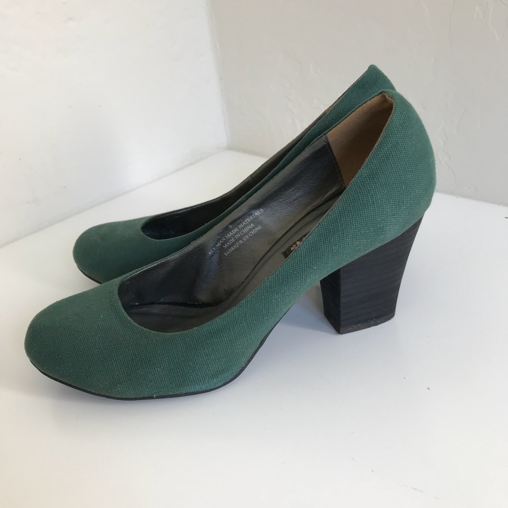 Block heels from Urban Outfitters (Deena & Ozzy)